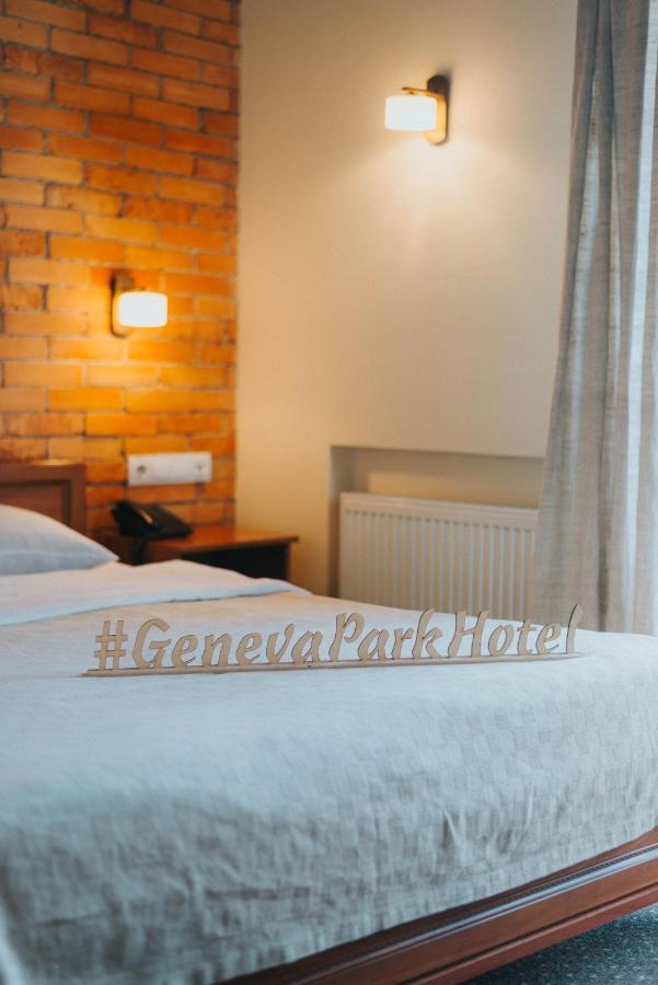 Geneva Park Hotel Odessa Ngoại thất bức ảnh