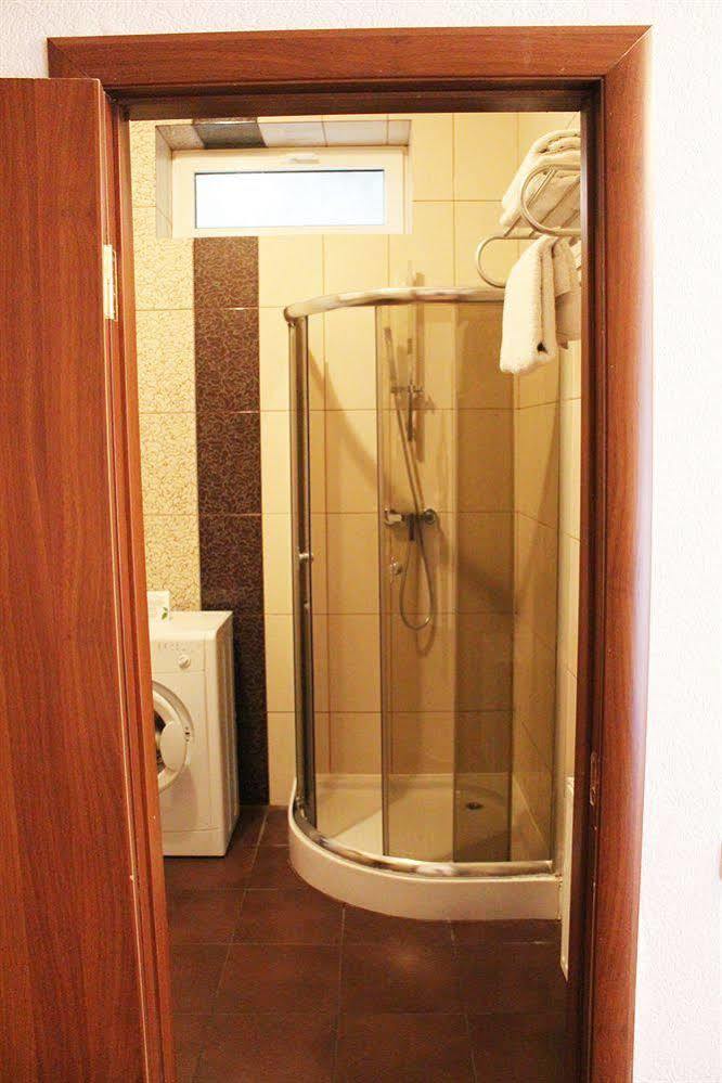 Geneva Park Hotel Odessa Ngoại thất bức ảnh